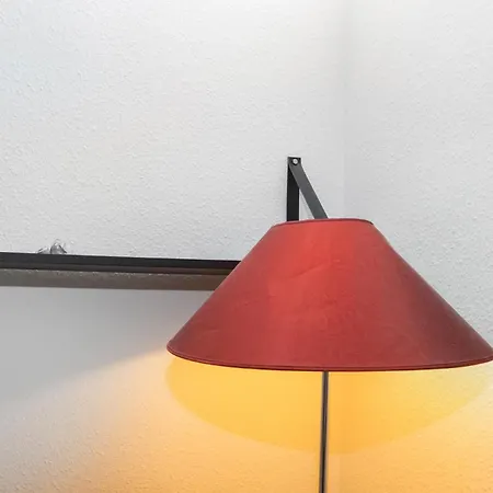 Apartment In - Close To Everything 4 People *